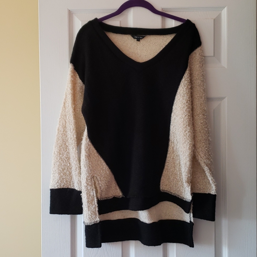 Yak n Yeti Sweater. Large NWOT
